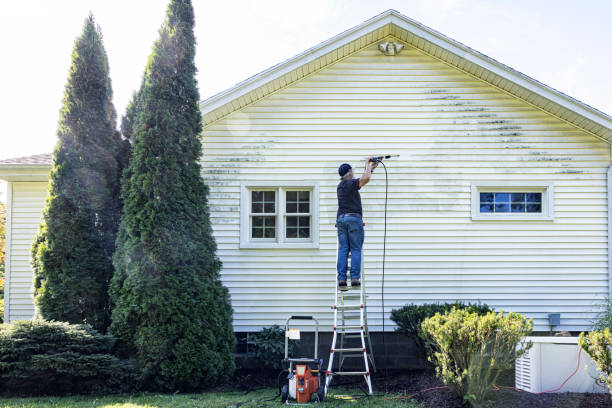 Best Gutter Cleaning  in Quail Ridge, FL